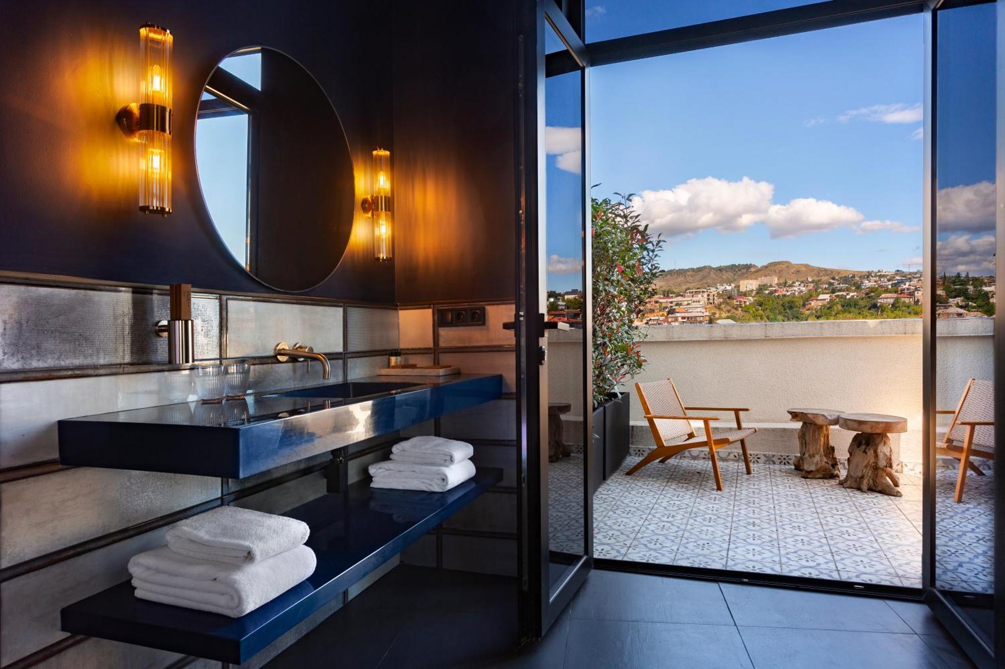 Zorba&Bond Boutique Hotel تبليسي المظهر الخارجي الصورة